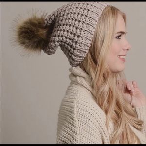 🔥 Adorable Mocha Slouchy Hat with Pompom🔥